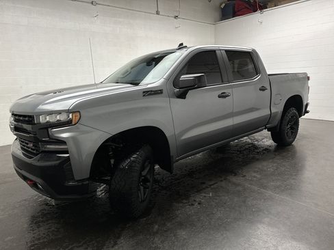 Used 2021 Chevrolet Silverado 1500 LT Trail Boss w/ Convenience Package II image 4