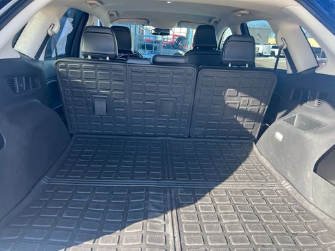 Used 2024 Ford Edge SEL w/ Convenience Package image 9