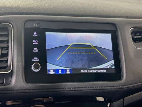 Used 2022 Honda HR-V EX image 13