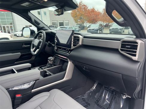 Used 2026 Toyota Tundra Limited image 16