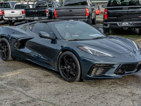 Used 2020 Chevrolet Corvette Stingray Coupe w/ 1LT image 8