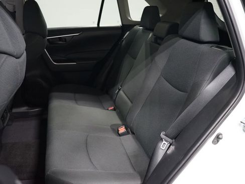 Certified 2023 Toyota RAV4 LE image 27