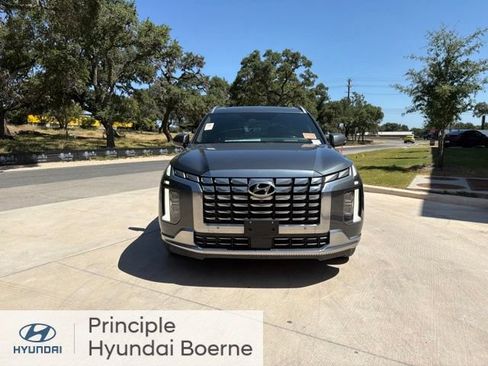 Used 2023 Hyundai Palisade Calligraphy FWD image 7