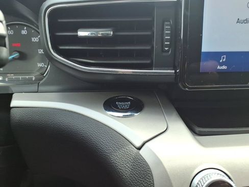 Used 2024 Ford Explorer XLT w/ Equipment Group 202A AWD/4WD image 24