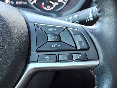 Certified 2024 Nissan Sentra SR w/ SR Premium Package image 18