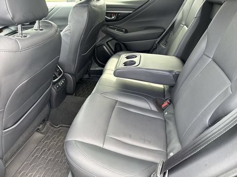 Used 2022 Subaru Outback Limited AWD/4WD image 29