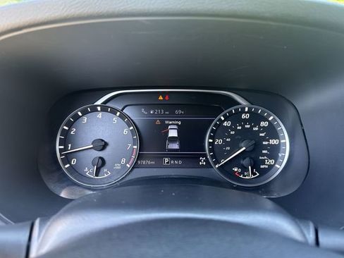 Used 2022 Nissan Frontier SV w/ SV Premium Package AWD/4WD image 19