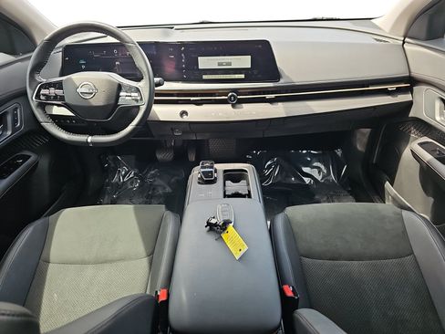 Used 2024 Nissan Ariya AWD image 10