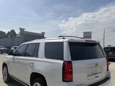 Used 2020 Chevrolet Tahoe Premier w/ Premier Plus Edition AWD/4WD image 5