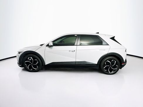 Used 2024 Hyundai Ioniq 5 SE image 4