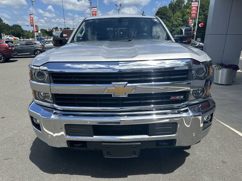 Used 2016 Chevrolet Silverado 2500 LTZ w/ Duramax Plus Package AWD/4WD image 3