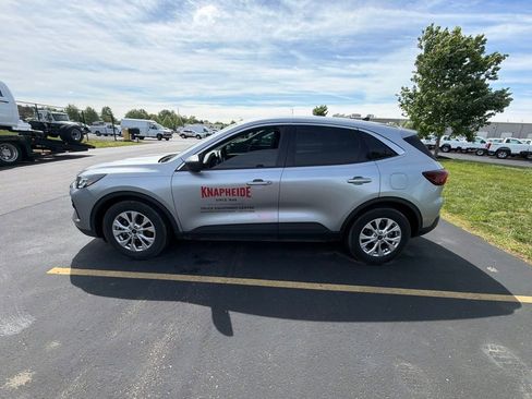 Used 2023 Ford Escape Active w/ Tech Pack #1 FWD image 2