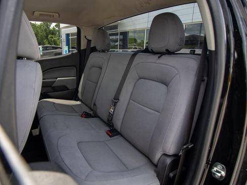 Used 2015 GMC Canyon 2WD Crew Cab w/ Convenience Package image 9