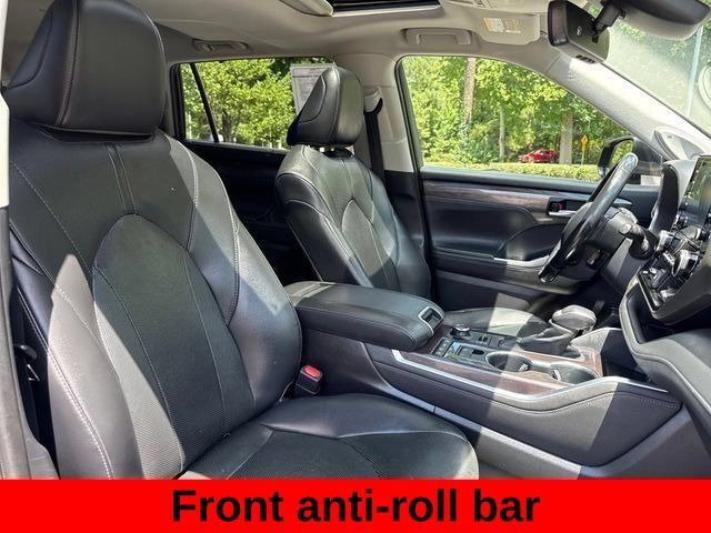 Used 2020 Toyota Highlander Limited AWD/4WD image 34