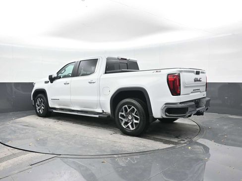 Used 2023 GMC Sierra 1500 SLT w/ SLT Premium Package image 1