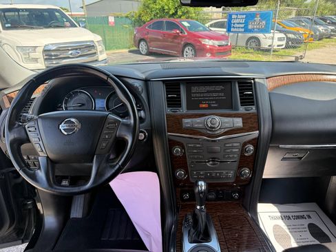 Used 2019 Nissan Armada Platinum w/ Captain's Chairs Package RWD image 18