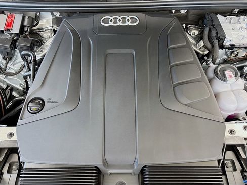 Used 2025 Audi Q7 2.0T Premium Plus image 23