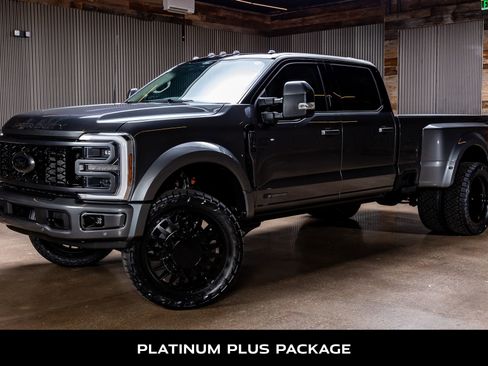 Used 2026 Ford F450 Platinum w/ Platinum Plus Package image 5