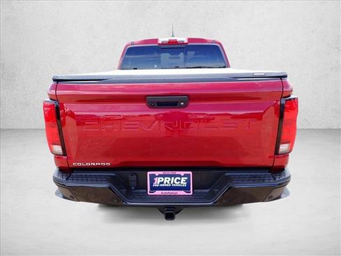 Used 2026 Chevrolet Colorado Z71 w/ Technology Package AWD/4WD image 3