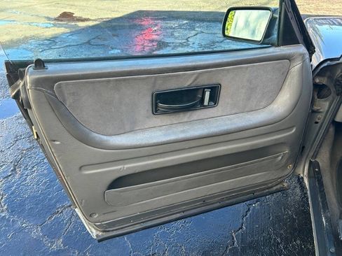 Used 1993 Saab 900 S FWD image 17