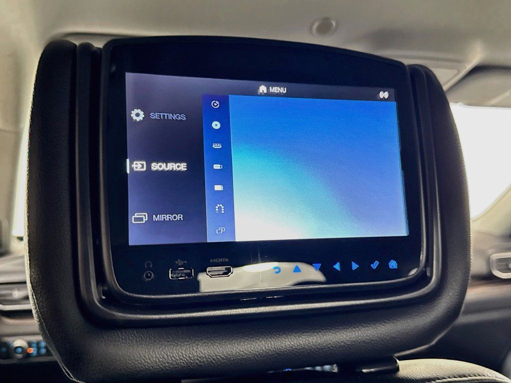 Used 2021 Ford Explorer Limited w/ Equipment Group 301A RWD image 31