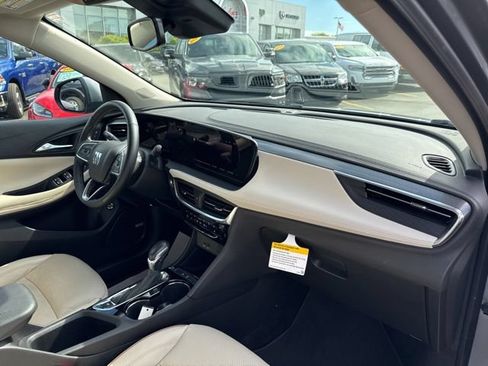 Used 2024 Buick Encore GX Avenir w/ Avenir Convenience Package FWD image 28