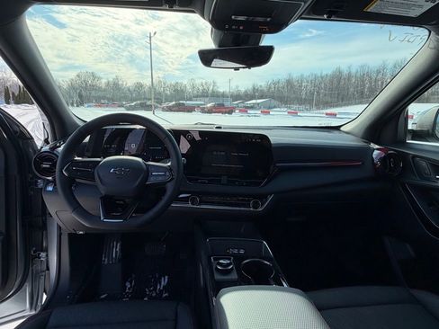 New 2026 Chevrolet Equinox RS w/ Convenience Package III image 17