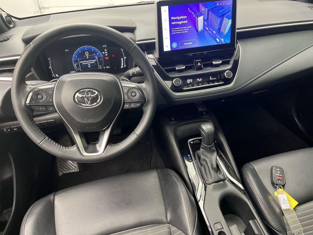 Used 2025 Toyota Corolla XSE FWD image 13