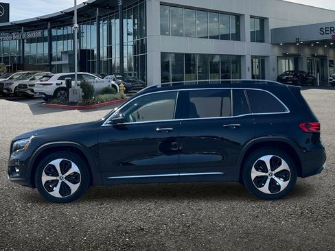 New 2025 Mercedes-Benz GLB 250 image 7