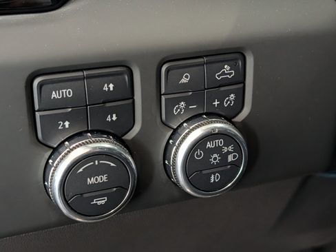 Used 2024 GMC Sierra 1500 Denali w/ Denali Reserve Package image 18