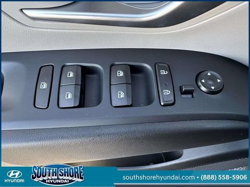 Certified 2023 Hyundai Tucson SEL AWD/4WD image 18