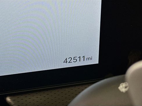 Used 2023 Genesis GV60 Advanced AWD/4WD image 19