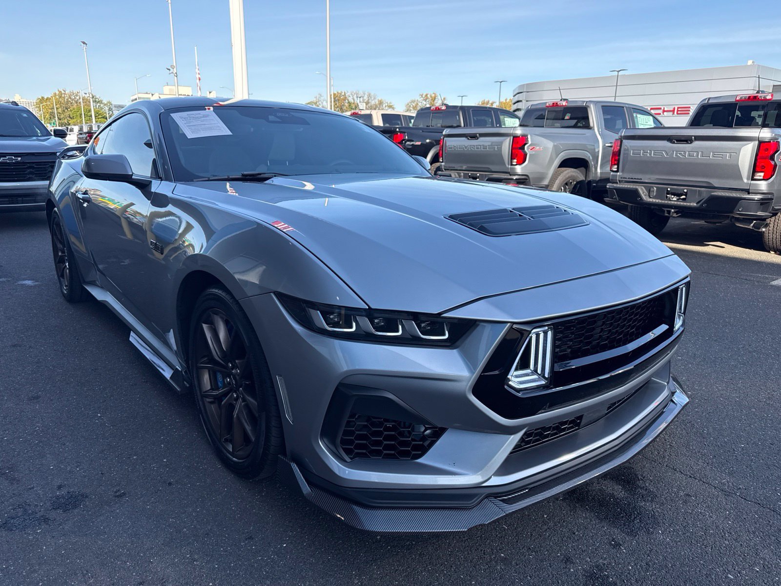 Used 2024 Ford Mustang GT Premium RWD image 3