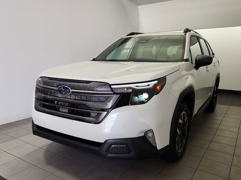 New 2026 Subaru Forester Premium w/ Base/Premium Plus Package image 2