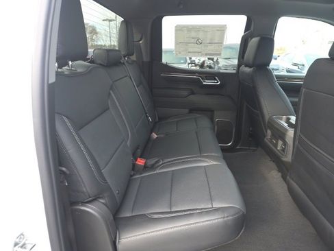 New 2026 Chevrolet Silverado 1500 RST w/ Z71 Off-Road Package image 14