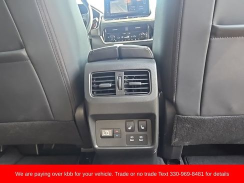 Used 2024 Nissan Rogue Platinum AWD/4WD image 31