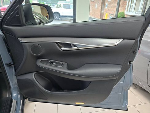 Used 2023 INFINITI QX50 Luxe AWD/4WD image 20