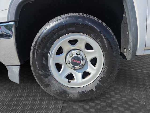 Used 2017 GMC Sierra 1500 2WD Regular Cab image 25