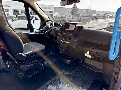 Used 2024 RAM ProMaster 3500 image 22