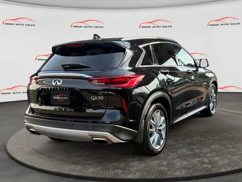 Used 2022 INFINITI QX50 Luxe AWD/4WD image 10