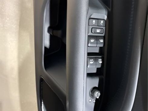New 2026 Jeep Compass Latitude AWD/4WD image 41