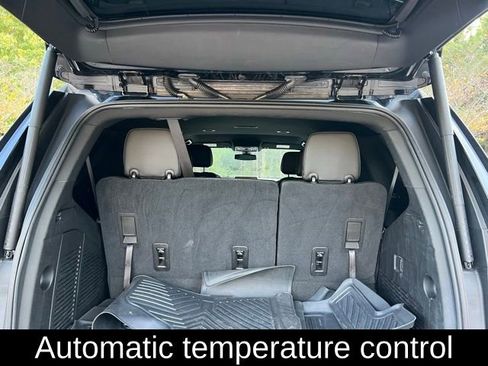 Used 2021 Chevrolet Tahoe LT image 14