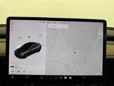 Used 2021 Tesla Model 3 Standard Range Plus RWD image 31