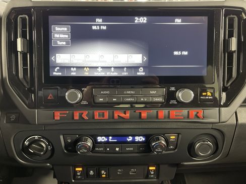 Used 2026 Nissan Frontier PRO-4X w/ Pro Premium Package image 24