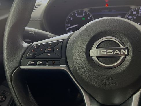 Used 2024 Nissan Sentra SV image 19