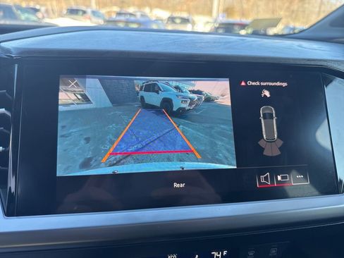 Used 2022 Audi Q4 e-tron Premium Plus image 18