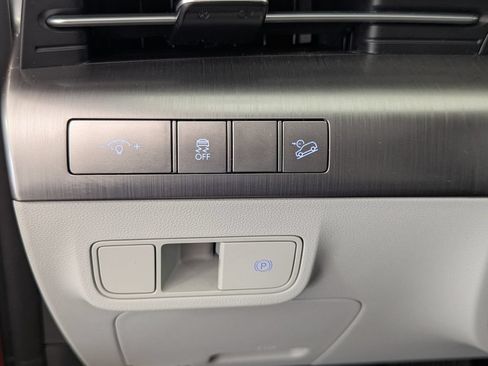 Certified 2024 Hyundai Kona SEL w/ Convenience Package FWD image 14