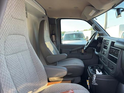 New 2025 Chevrolet Express 3500 w/ Power Convenience Package image 12