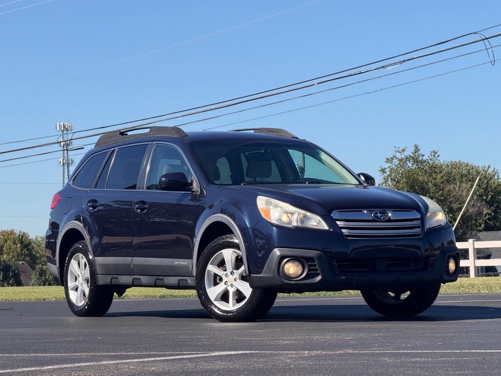 Used 2014 Subaru Outback 2.5i Premium AWD/4WD image 1