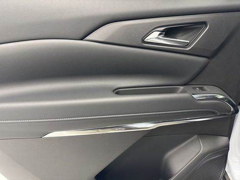 New 2026 Chevrolet Traverse LT w/ Sun and Wheel Package image 26